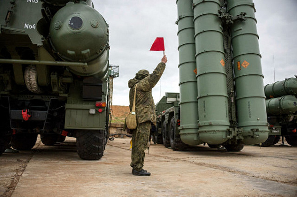 Первая партия систем ПВО С-400 может прибыть в Индию к концу года 
