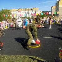 В гостях у детсадовцев — защитники Отечества