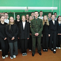 Курсанты военно-медицинского института в БГМУ посетили учреждения образования Гродненской области