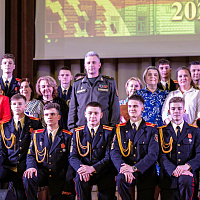 Последний звонок для алых погон