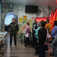 В гостях у сыновей