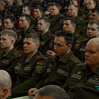 Генерал-лейтенант Александр Вольфович провёл встречу с офицерами Брестского гарнизона