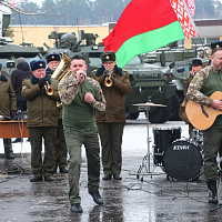 В 11 омбр более 200 новобранцев произнесли слова клятвы на верность Родине