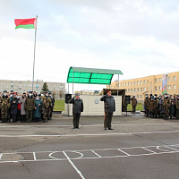 К торжественному маршу!.. 