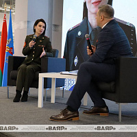 В рамках проекта «Женские лица столицы» состоялась встреча женщин в погонах с молодёжью, минчанами и гостями столицы
