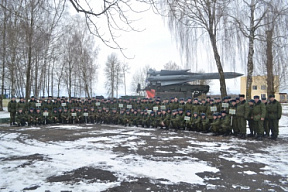 Стартовал 4-й чемпионат ВВС и войск ПВО по гиревому спорту