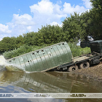 Тактико-специальное занятие по наведению понтонной переправы на реке Днепр