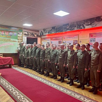 Гвардейцы приняли Кодекс чести защитника Отечества