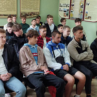 Об армии – с интересом