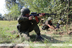 Военнослужащие 6 омбр несут службу на блокпостах