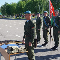 Вручение штатного оружия