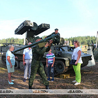 На полигоне 11 омбр отметили День танкистов