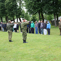 Военнослужащие 65 автбр организовали для воспитанников военно-патриотического лагеря эстафету 
