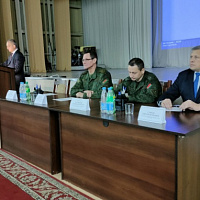 Генерал-майор Владимир Арчаков встретился с офицерами Осиповичского гарнизона