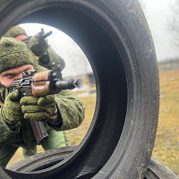 Занятия по боевой подготовке с военнослужащими 15 зрбр