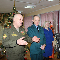 Военнослужащие Западного оперативного командования приняли участие в акции «Наши дети»