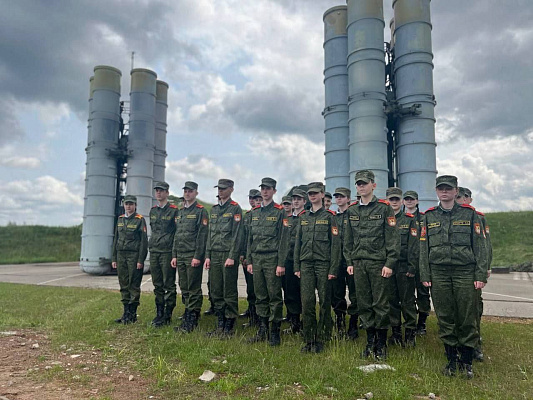 На базе 377 зрп начал работу военно-патриотический лагерь «Гвардеец» 