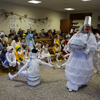 Дарите детям радость