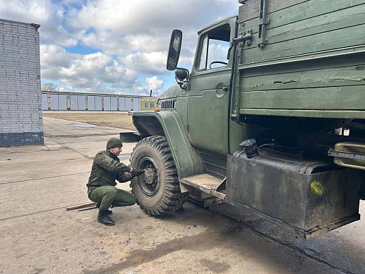 Военнослужащие инженерного полка СЗОК продолжают выполнять задачи повседневной жизнедеятельности