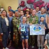 Воины-разведчики 19 омбр навестили государственное учреждение образования «Лепельский районный социально-педагогический центр»