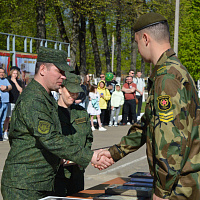 Чествование военнослужащих, выслуживших установленные сроки срочной военной службы, прошло в 86 брс