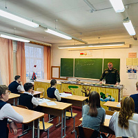 Офицеры 36-й дорожно-мостовой бригады провели профориентационную работу