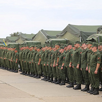 На Ашулуке подняли Государственные флаги Беларуси и России