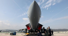 Южная Корея представила макет нового истребителя KF-X