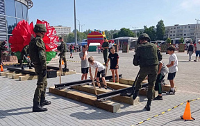 Праздничные мероприятия на площадке у Чижовка-Арены