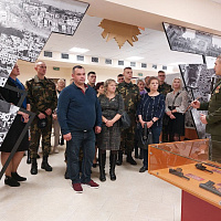 72-у гвардейскому Объединенному учебному центру −81!