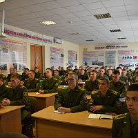 Урок памяти для курсантов