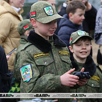 Около тысячи школьников посетили день открытых дверей на полигоне Осиповичский