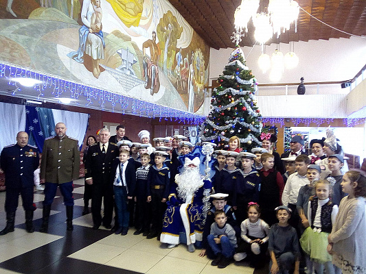 Новогодний праздник