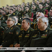 Митинг, посвященный 83-й годовщине со дня образования 120 омбр