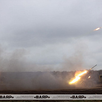 Военнообязанные произвели залпы из реактивных систем залпового огня БМ-21 «Град»