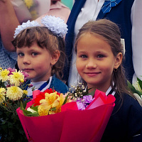 Военнослужащие поздравили школьников с Днём знаний