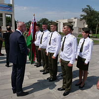 Поднят флаг конкурса "Воин мира"