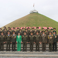 Будут Родине служить и юноши, и девушки