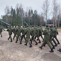 Постигая азы военной науки
