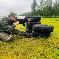 В 15 зрбр продолжаются занятия с новобранцами