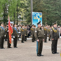 Служите достойно, Отчизны сыны!