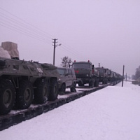 Братьев по оружию встретили с оркестром