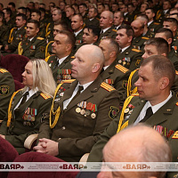 С праздником, воины-связисты!