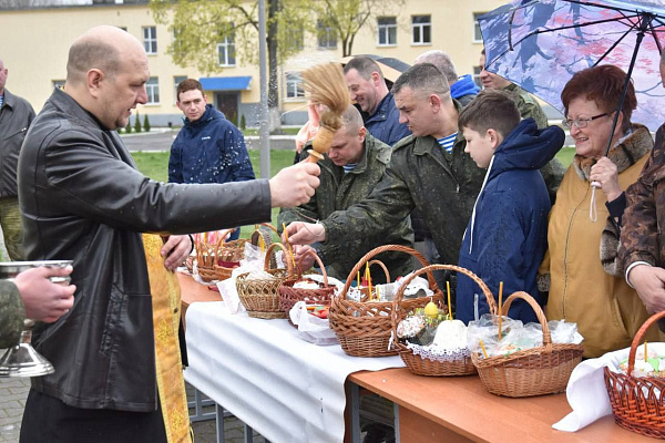 Накануне празднования Пасхи
