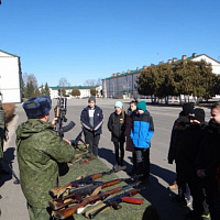 Воспитывая патриотов