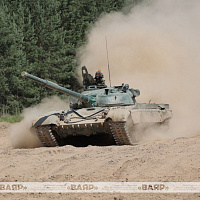 Военнослужащие 72 ОУЦ выполнили упражнение по вождению боевых машин