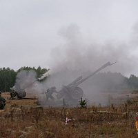 На полигоне Брестский стреляют «Грады»
