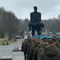 Военнослужащие 38 одшбр посетили мемориальный комплекс «Хатынь»