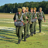 «Расплескалась синева…»