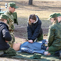 Воспитанники военно-патриотического клуба «Гренада» участвуют в полевом выходе совместно с одним из подразделений 11 омбр